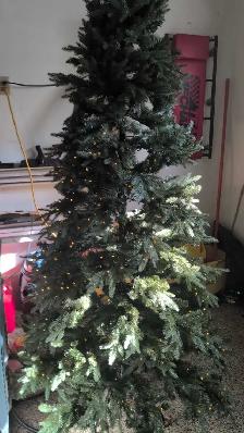 Storable Pre-lit 7.5 foot Christmas Tree - Photo 3