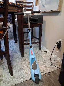 kids electric scooter