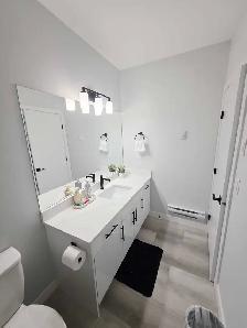Beautiful Fully Furnished 2-Bedroom Home for Rent in Rosewood - Photo 7