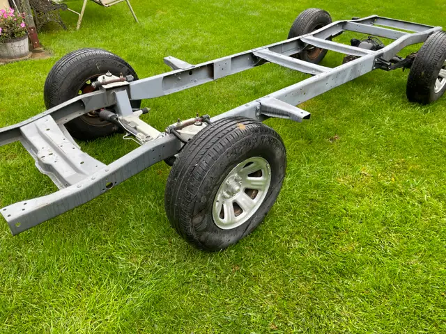 Custom 53-56 Ford P/U rolling chassis
