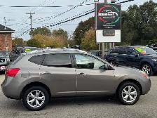 2010 Nissan Rogue SL AWD - Photo 9
