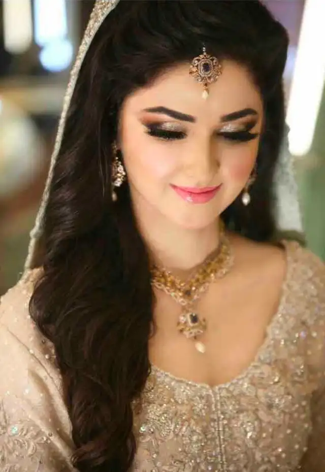 Professional makeup/hair $150 bridal/party in studio/mobile Ne