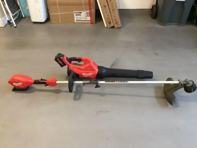 Milwaukee M18 Trimmer/Leaf Blower Combo