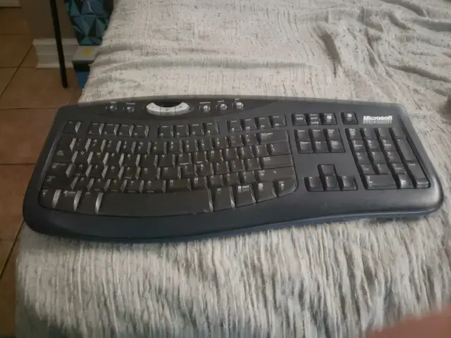 Microsoft 3000 Keyboard Wireless