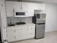 Appartement d'une chambre TOUT INCLUS : chauffé, éclairé, meublé