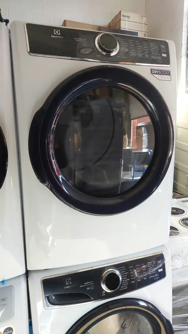 Thanks Giving Offer | Electrolux 27' Washer and Dryer Set