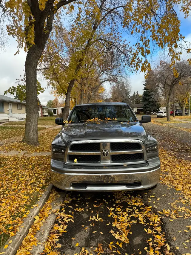 Title:2011 Ram 1500 SLT 4x4 - $9,500 OBO | NEW Engine (52k km w/