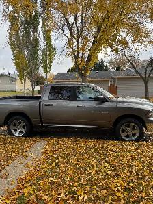 Title:2011 Ram 1500 SLT 4x4 - $9,500 OBO | NEW Engine (52k km w/ - Photo 2
