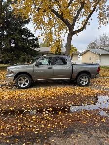 Title:2011 Ram 1500 SLT 4x4 - $9,500 OBO | NEW Engine (52k km w/ - Photo 3