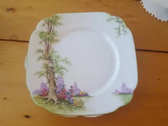 Royal Albert - Greenwood Tree