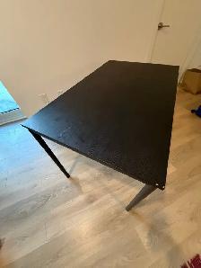 IKEA SANDSBERG Black Dining Table – 110 × 67 cm - Photo 8