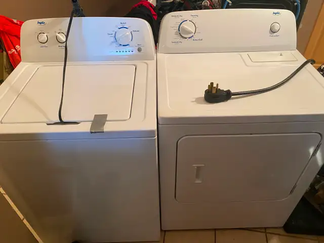 Inglis Washer and Dryer Set