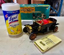 Tin Lithograph Battery-Operated "Ford Model T" Toy Car (Japan) - Photo 10
