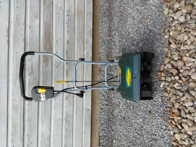 Electric snowblower Rocky Mtn. House