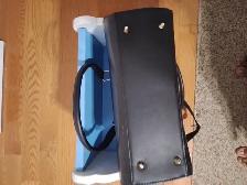 BEAUTIFUL LADIES MODERN BAG FOR SALE - Photo 3