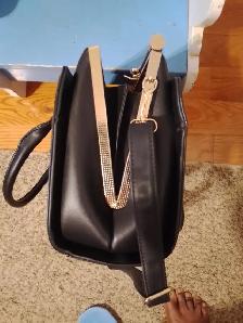 BEAUTIFUL LADIES MODERN BAG FOR SALE - Photo 4
