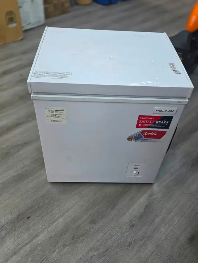 Frigidaire 2.1 Cu ft Chest Freezer