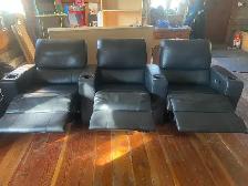 theater chairs - Photo 3