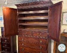 Spectacular Georgian Secretaire Linen Press at Charmaine's - Photo 4
