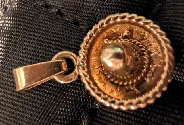 14K Gold 3-D Sombrero Hat Pendent in New Condition!