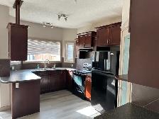 3-Bedroom, 2.5-Bath Detached House for Rent – Saddlebrook, NE Ca - Photo 7