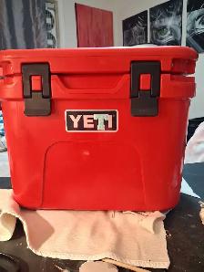 YETI Roadie 24 Hard Cooler