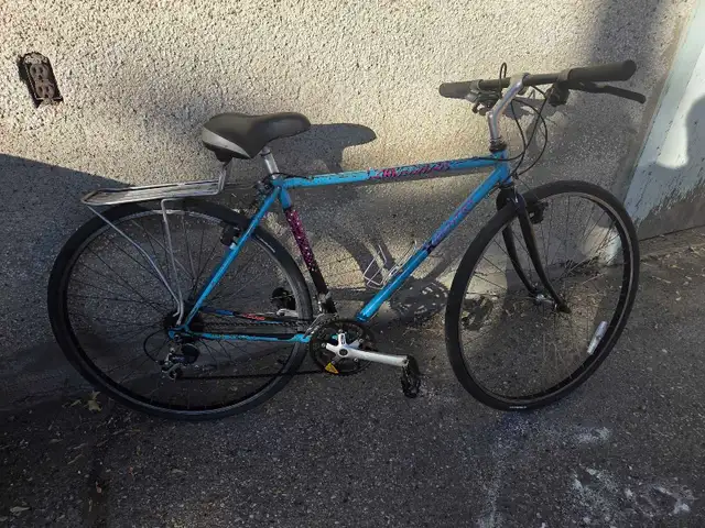 1990 KUWAHARA  X-COUNTRY hybrid bike.