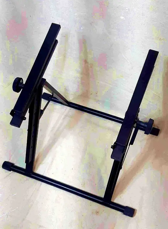Guitar and Amp Stands (4)