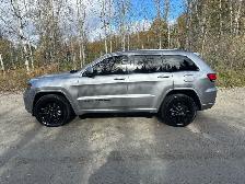 2021 Jeep Grand Cherokee          Only 23,288 KM !! - Photo 4