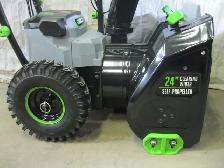 Souffleuse à BATTERIE EGO 24 SNT2405 Snowblower Souffleur ego - Photo 2