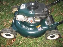 CRAFTSMAN 21 INCH PUSH LAWN MOWER 6  H/P TECUMSEH ENGINE