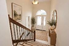 Luxury 3-Bedroom Home with Private Yard in River Terrace - Photo 3