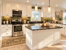 Luxury 3-Bedroom Home with Private Yard in River Terrace - Photo 6