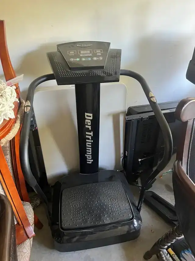 Der Triumph Whole Body Vibration Machine