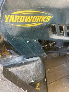 lawn tractor - Photo 3