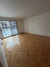 Spacieux 4 ½ situé au 2ᵉ étage d’un immeuble de huit logements - Photo 2