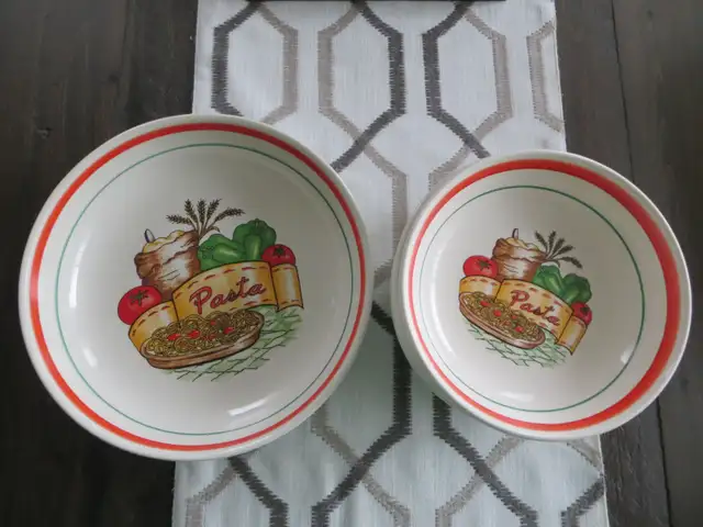 For Sale: Pasta Bowl Set with Serving Bowl