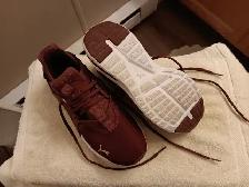 Women's Sneakers - New - Photo 5