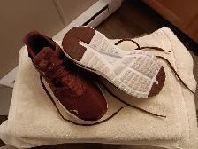 Women's Sneakers - New - Photo 7