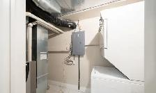 Annex condo for sale — across from Loblaws on Dupont, bus at you - Photo 4