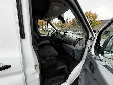 2017 Ford Transit T-250 Medium Roof - Photo 10