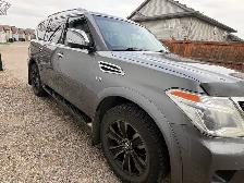 2017 Nissan Armada - Photo 2