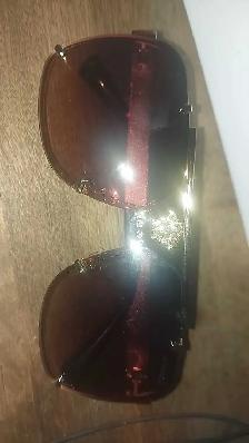 Versage glasses