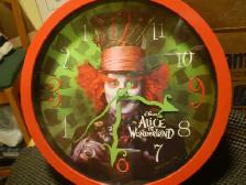 QUARTZ WALL CLOCK MAD HATTER JOHNNY DEPP-USED-WORKS-$20