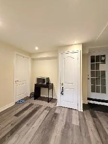 Large Basement Room for Rent — Torbram & Bovaird, Brampton - Photo 9