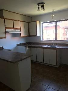 Grand 4½ style condo à louer – Vimont, Laval - Photo 2
