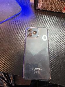Oukitel cellphone - Photo 2