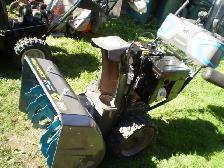 Yard Works  301cc   27inch  gas Snowblower 2 Stage - Photo 5