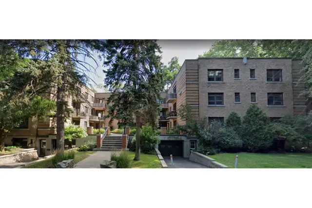 IMMEDIATELY AVAILABLE 3 1/2 metro Côte-des-Neiges