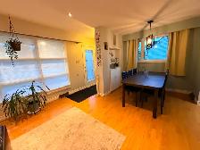 Charleswood 2 bedroom, pet friendly, double garage and big yard - Photo 3